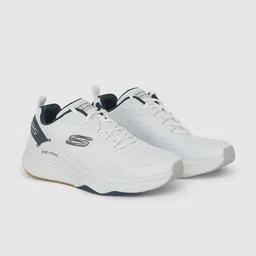 Skechers Men D'LUX FITNESS - ROAM FREE Printed Lace-Up Casual Sneakers-image-98