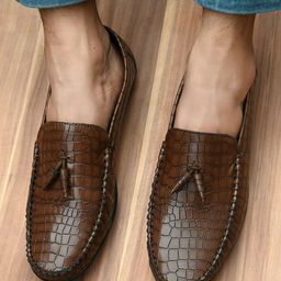 Roadster Men Tan Textured Faux Leather Casual Loafers-10