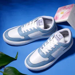Woakers Men Angry Birds Sneakers-image-43