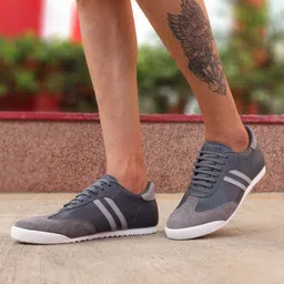 FAUSTO Men Grey Colourblocked PU Sneakers-image-43