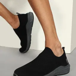 Paragon Men Woven Design Slip-On Sneakers-57