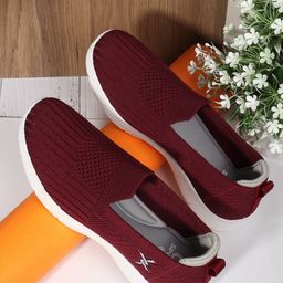 Carlton London Women Round Toe Comfort Insole Flyknit Mesh Slip-On Sneakers-34