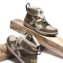 THE WHITE POLE Men Colourblocked Round Toe Memory Foam Lightweight Sneakers-picture-8