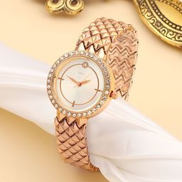 HAUTE SAUCE by Campus Sutra Women Embellished Dial & Analogue Watch AW24_HSWC6003-30