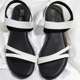 Shoetopia Girls Colourblocked Open Toe Flats-30