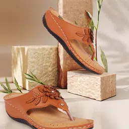 TWIN TOES Women Tan Open T-Strap Flats-3