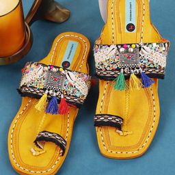 PehnawaCraft Embellished Leather Ethnic One Toe Flats-picture-40