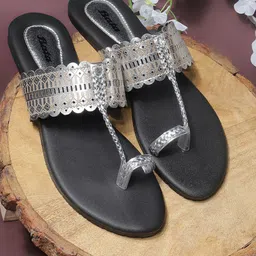 Bata Textured One Toe Flats-55