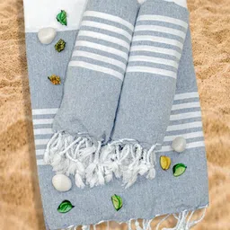Aura Grey & White 3 Pieces Printed Cotton 200 GSM Towel Set-10