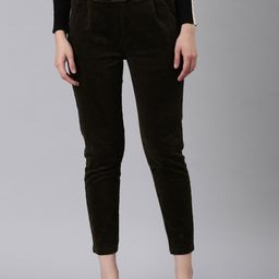 SHOWOFF Women Slim Fit High-Rise Pleated Trousers-picture-35