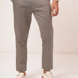 HIGHLANDER Men Tapered Fit Mid-Rise Chinos Trousers-image-90