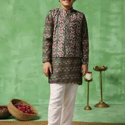 FASHION DREAM Boys Floral Printed Regular Kurta with Trousers-picture-41