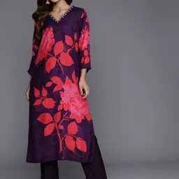 Varanga Women Floral Printed Regular Sequinned Kurta with Trousers-image-43