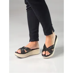 Monrow Nellie Black Platform Sandals-picture-34