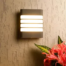 SPARK WORLD Black Textured Metal Quirky Square Shaped Wall Lamp-34