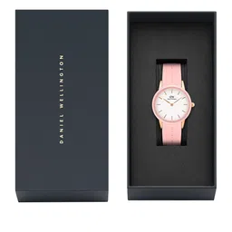 Daniel Wellington Women Iconic Motion 32mm White Dial Round Analogue Watch- DW00100532-image-35