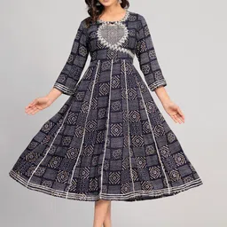 SARAI CREATIONS Women Bandhani Printed Regular Sleeves Zari Work Anarkali Kurta-image-21