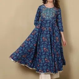 GLAM ROOTS Ethnic Motifs Printed Flared Thread Work Cotton Anarkali Kurta-picture-47