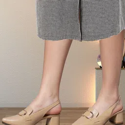 T.ELEVEN Block Pumps with Buckles image 2