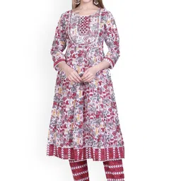 WOOL 4U Floral Printed Round-Neck Anarkali Kurta With Trousers And Dupatta-picture-16