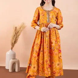 Stylo Bug Girls Floral Printed Empire Gotta Patti Pure Cotton Kurta with Pyjamas-image-43
