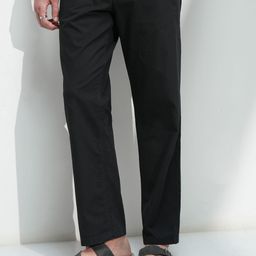 HIGHLANDER Men Straight Fit Cargos Trousers-image-22