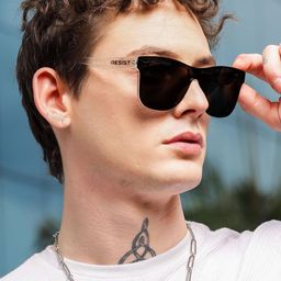 RESIST EYEWEAR Unisex Wayfarer Sunglasses with Polarised and UV Protected Lens image 5