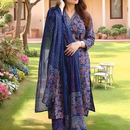 Aaghnya Women Viscose Rayon Printed Kurta Sets-image-56