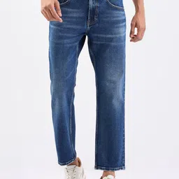 SPYKAR Men Blue Cotton Relaxed Fit Mid-Rise Jeans-picture-4