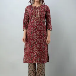 VARICOS Women Geometric Embroidered Thread Work Kurta-23