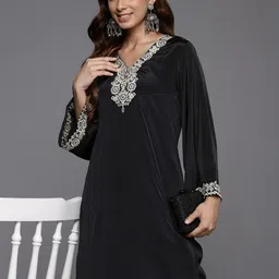 KSUT Women Regular Mirror Work Kurta with Trousers-picture-24