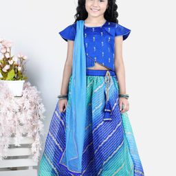 Kinder Kids Girls Blue & Green Embroidered Lehenga & Blouse With Dupatta-15