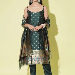 VredeVogel Ethnic Motifs Woven Design Sweetheart Neck Straight Kurta Trousers & Dupatta-picture-55