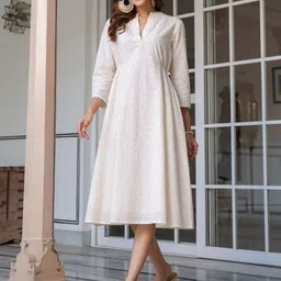 Janasya Women Off White Pure Cotton Schiffli A-line Dress-image-101