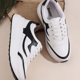 The Roadster Lifestyle Co Women Colourblocked Lace-Ups Round Toe Sneakers-11