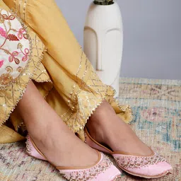 GLAM STORY Embellished Round Toe Leather Mojaris-48