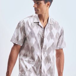 HIGHLANDER Men Relaxed Fit Geometric Printed Cuban Collar Casual Shirt-picture-12