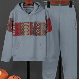 HELLCAT Boys Printed Hooded Sweatshirt With Joggers-image-11