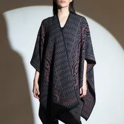KHALEEJ Geometric Printed Woollen Longline Poncho-7