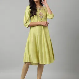 W Women Lime Green Ethnic Motifs Yoke Design Keyhole Neck Thread Work Indie Prints Kurta-17