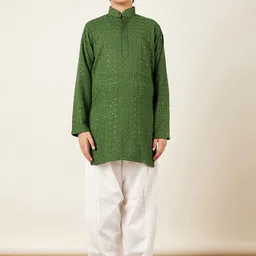 Aj DEZInES Boys Ethnic Motifs Embroidered Thread Work Pure Cotton Kurta with Pyjamas-35