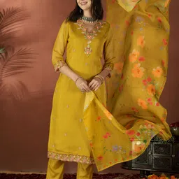 Anouk Floral Embroidered Regular Thread Work Straight Kurta With Trousers & With Dupatta-42