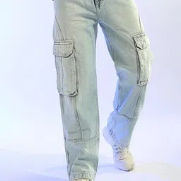 The Indian Garage Co Men Relaxed Fit Clean Look Heavy Fade Pure Cotton Jeans-image-57