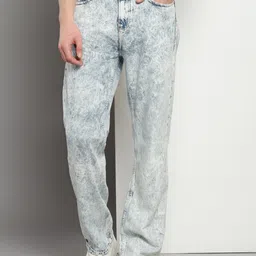 Calvin Klein Men Straight Fit Clean Look Heavy Fade Jeans-image-78