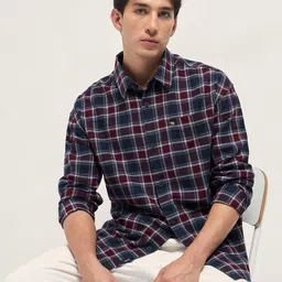 THE BEAR HOUSE Men Relaxed Fit Tartan Checked Spread Collar Pure Cotton Casual Shirt-picture-9