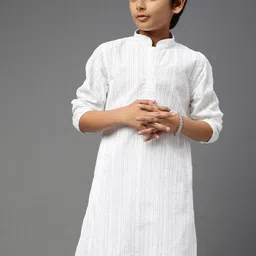 YK Boys Ethnic Motifs Embroidered Chikankari Cotton Kurta-image-57