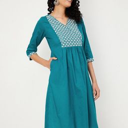 max Women Flared Sleeves Thread Work Anarkali Kurta-image-13