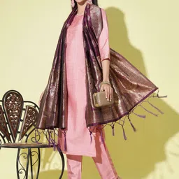VredeVogel  Yoke Design Regular Kurta With Trousers & Dupatta-15