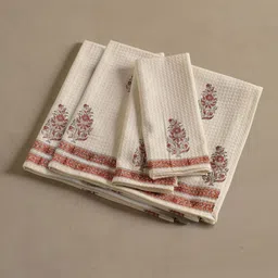 Peepul Tree Off White & Peach 4 Pieces Printed Cotton 300 GSM Towel Set-15