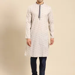 Amodh by Kisah Men Beige Geometric Thread Work Jacquard Kurta-picture-15
